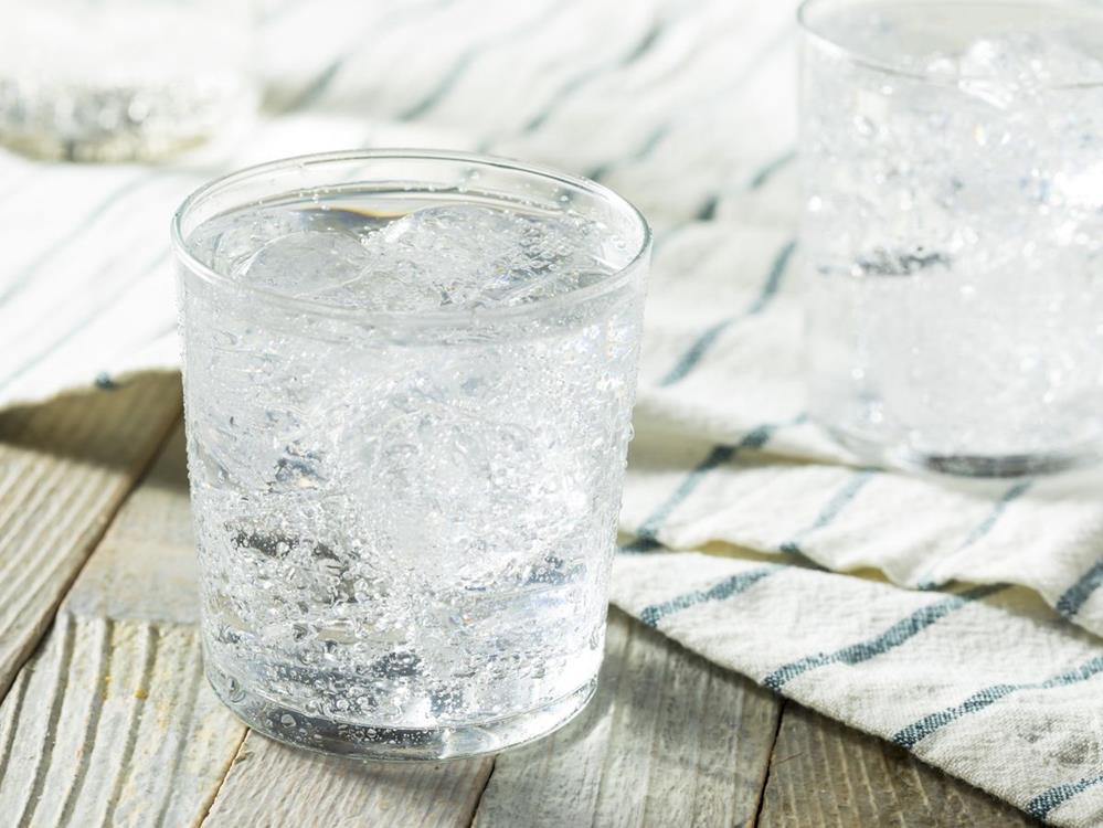 Sparkling drink 1